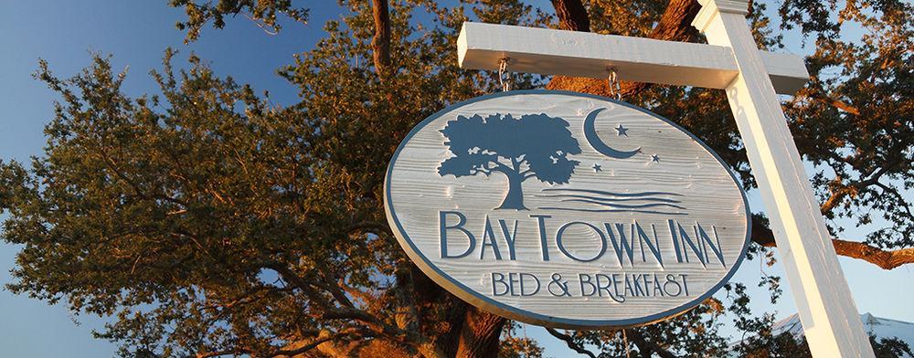 Bay Town Inn Bay St. Louis Buitenkant foto